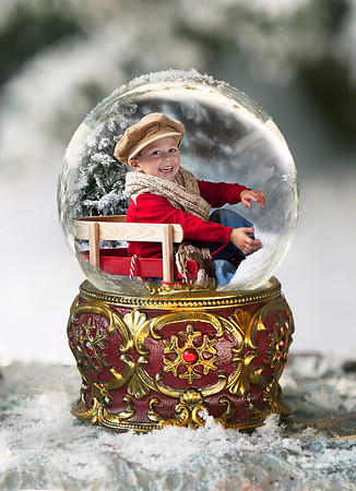 Holiday GLobe
