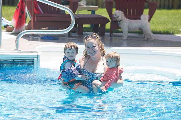 POOL TIME  (1 of 64)