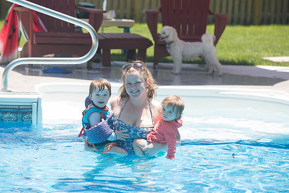 POOL TIME  (2 of 64)